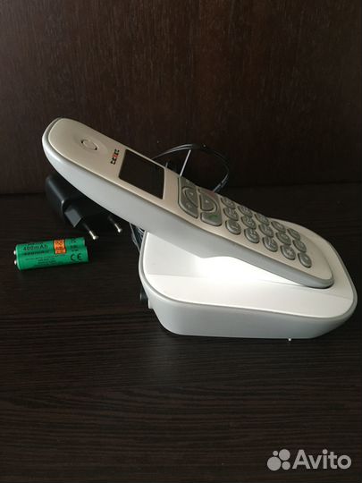 Радиотелефон Texet TX-D4505A