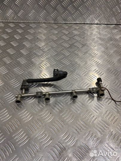 Топливная рампа Chevrolet Aveo T300