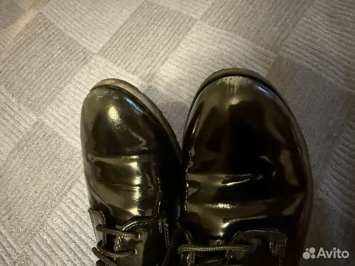 Ботинки лаковые