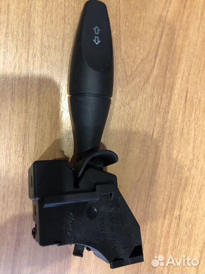 Переключатель подрулевой Ford Focus Форд Фокус 1