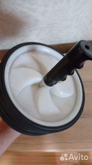 Тренажер ролик для пресса