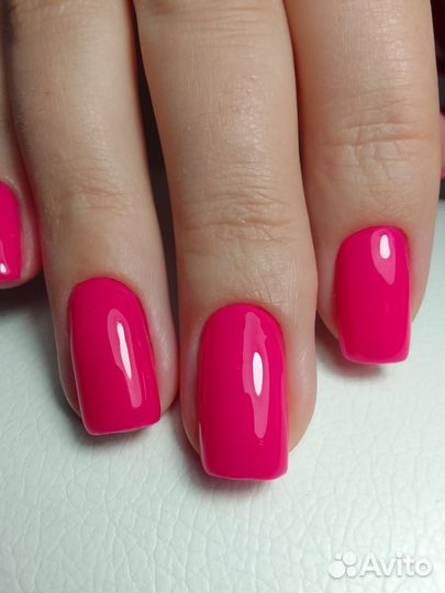 Услуги мастера маникюра