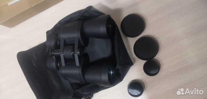 Бинокль 70х10