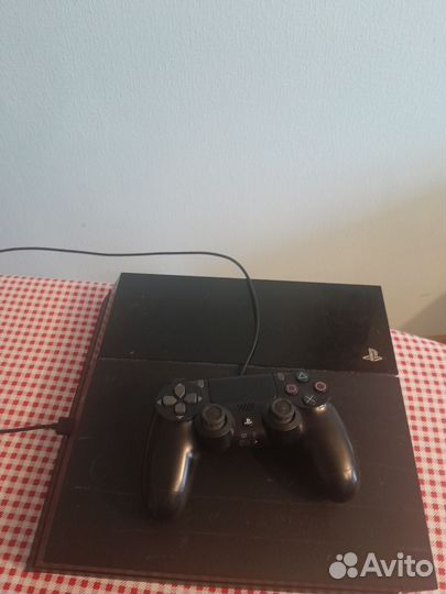 Sony PS4 fat