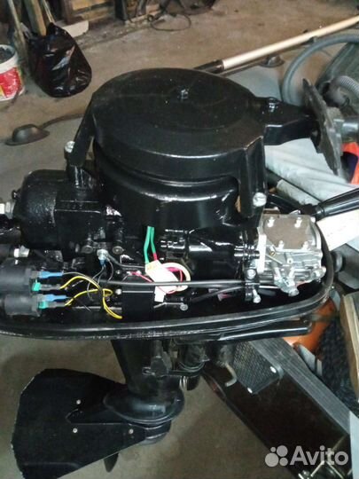 Лодочный мотор Волгарь 9.9