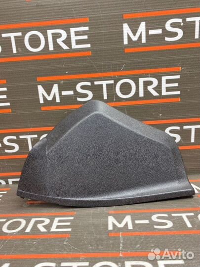 Накладка панели левая Mercedes-Benz C-Class W203