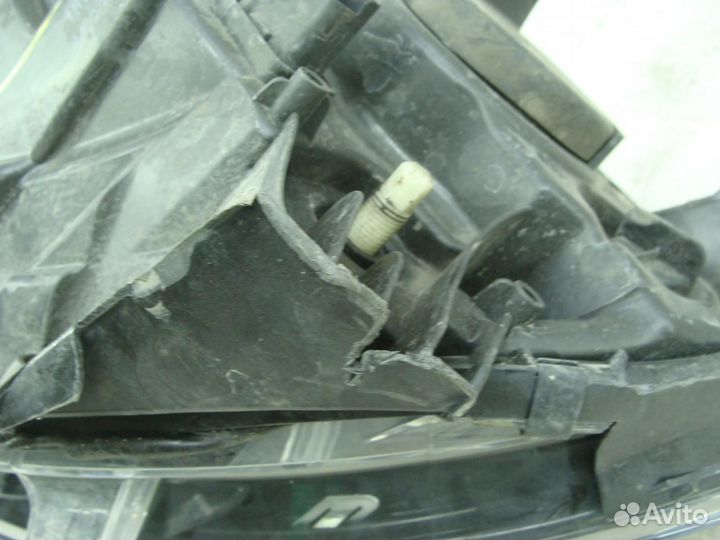 Фара правая Renault Kaptur