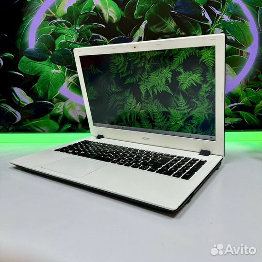 Быстрый ноутбук Acer SSD