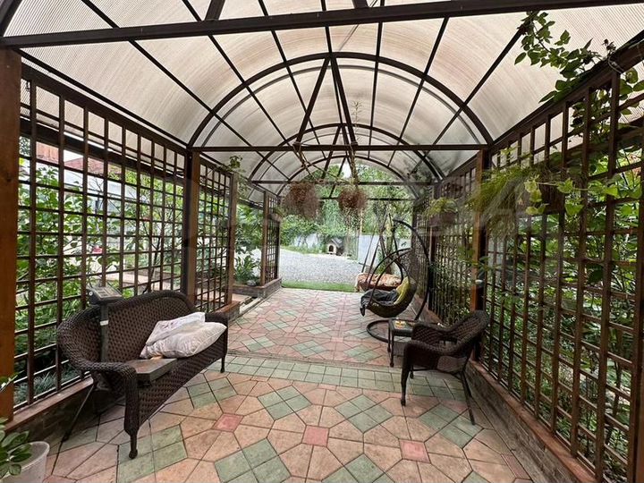 Дом 102 м² на участке 7,9 сот.