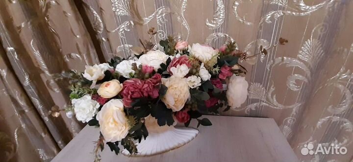 Ваза с цветами