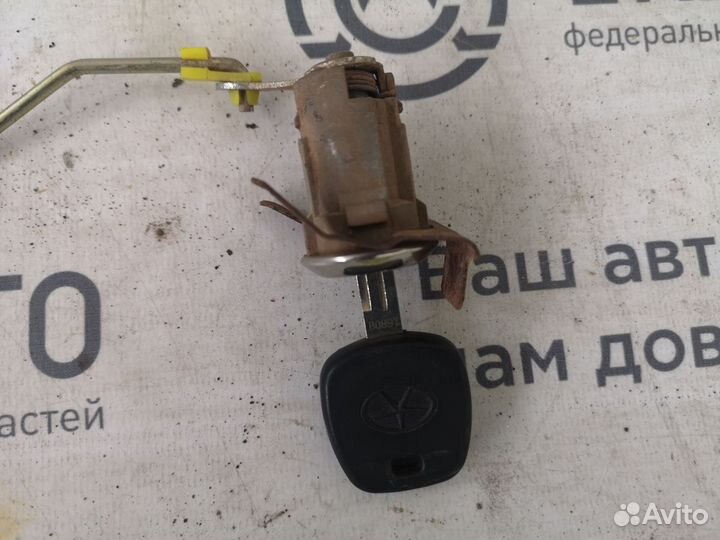 Личинка замка багажника с ключом Tagaz C10