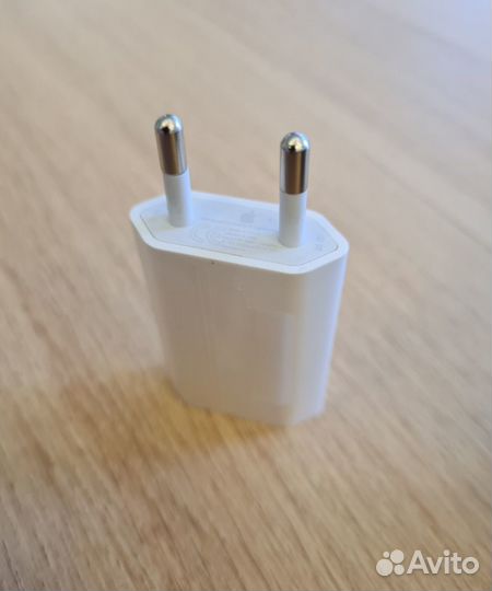Зарядка на iPhone USB Lightning