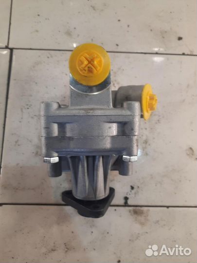 Насос гидроусилителя Audi A8 1 (D2, 4D) 1998-2003г