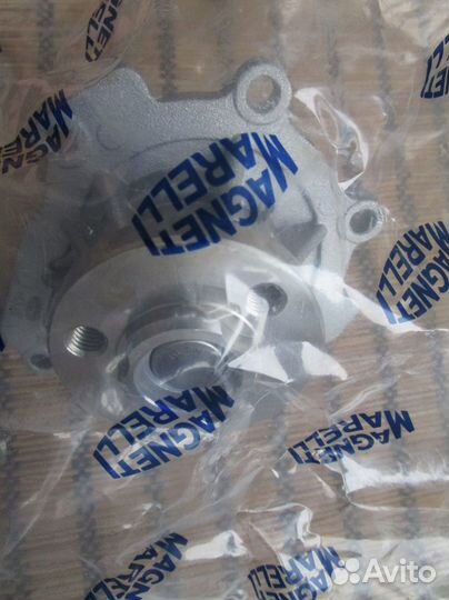 Водяной насос (помпа) 352316170874 Magneti Marelli