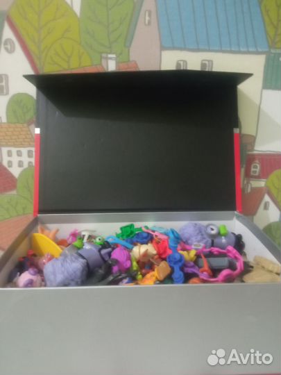 Игрушки из киндера