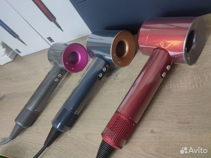 Фены Dyson подарочные наборы