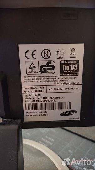 Монитор Samsung