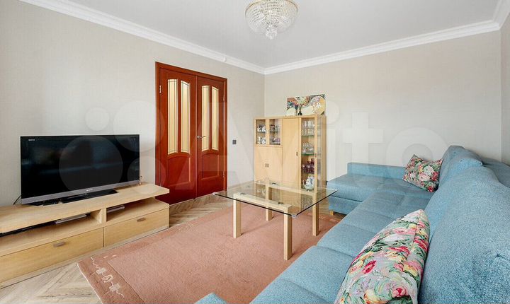 2-к. квартира, 52 м², 3/5 эт.