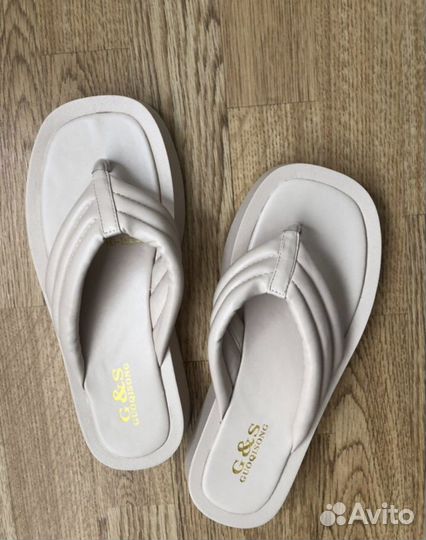 Шлепки женские 38 размер новые