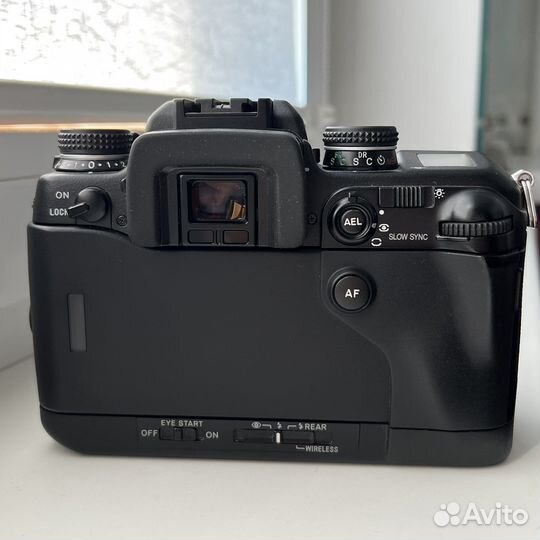 Minolta maxxum (dynax) 9 + 50mm 1.4