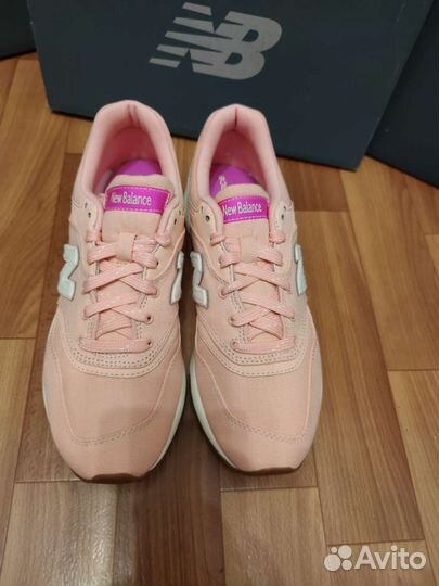 Женские кроссовки New Balance 997 h