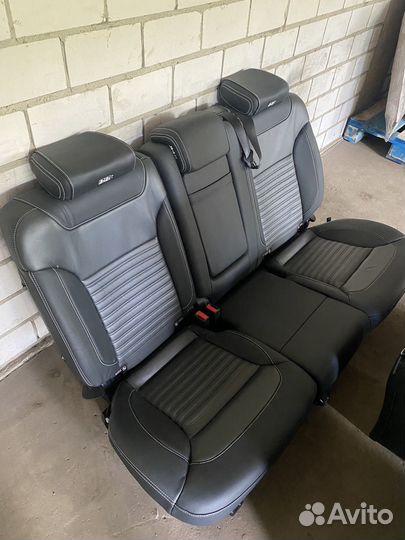 Кресла салона Mercedes GLE C292 Coupe