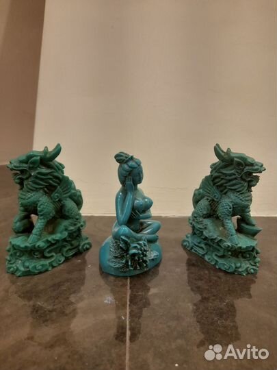 Статуетка Китай из натурального камня бирюза