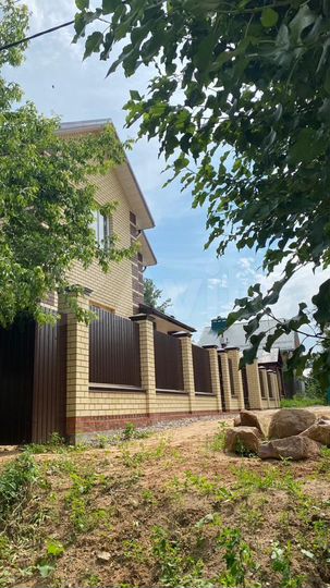 Коттедж 225 м² на участке 7,3 сот.