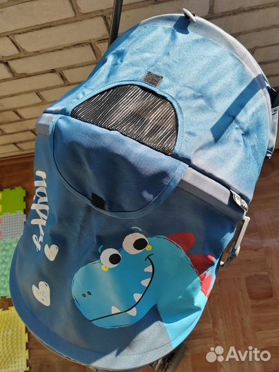 Прогулочная коляска трость babyton