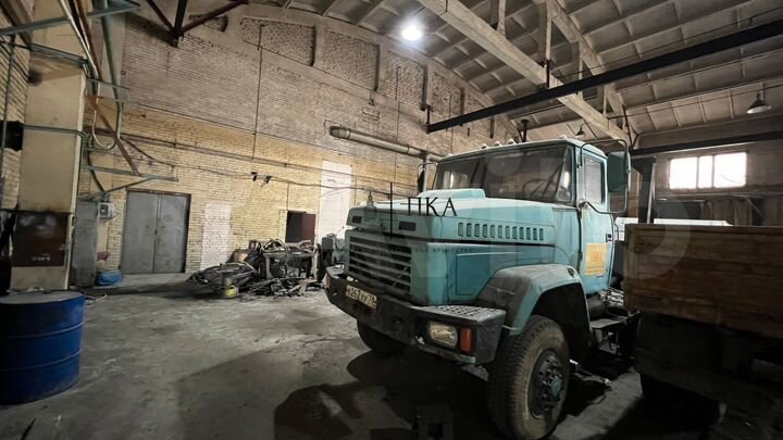 Склад, Производство