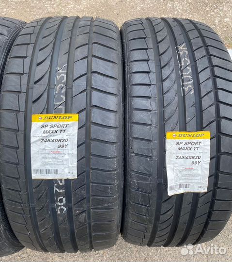 Dunlop SP Sport Maxx TT 245/40 R20 и 275/35 R20 100Y