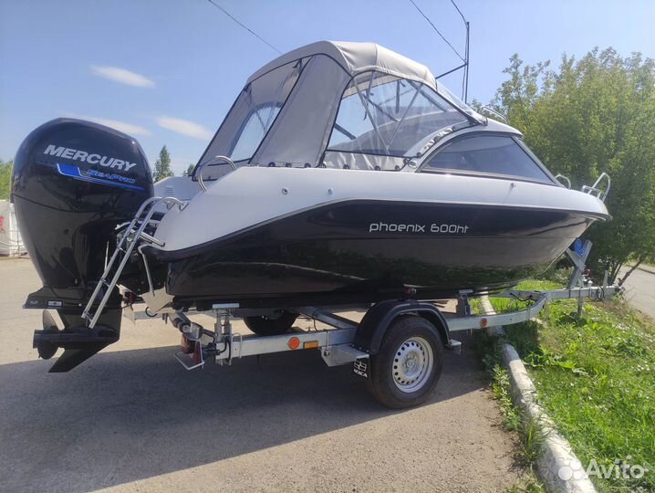 Катер Phoenix 600HT