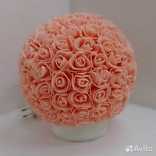 Светильник-ночник из роз