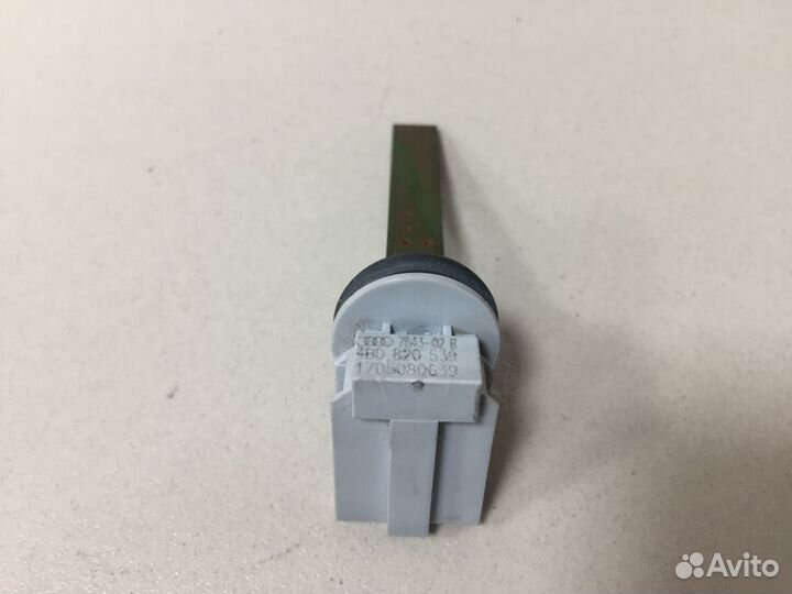 4B0820539 VAG Датчик температуры воздуха