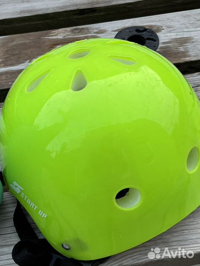 Защитный шлем для роликов детский