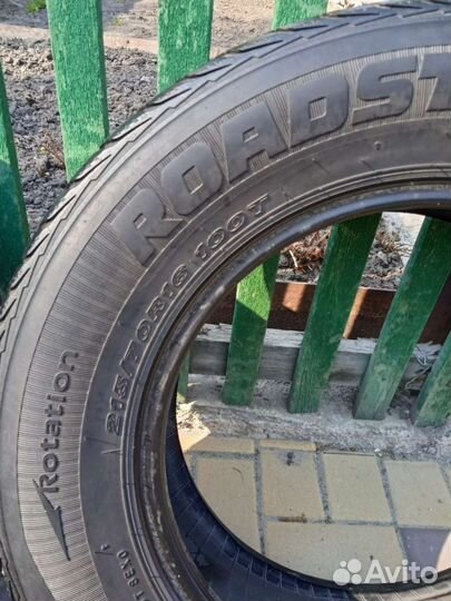Roadstone Winguard SUV 215/70 R16