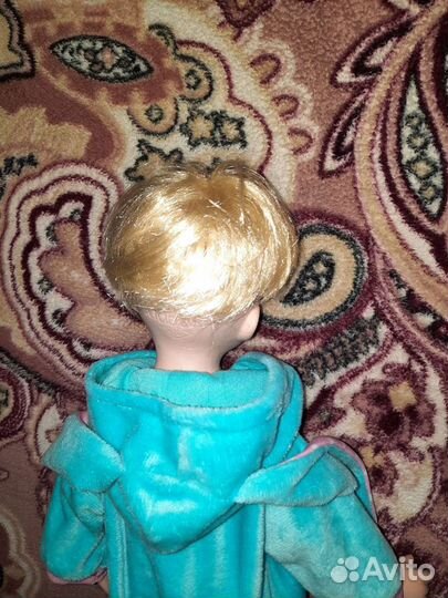 Куклы фарфоровые