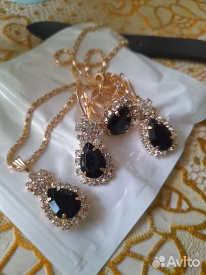 Комплект украшений. Новый
