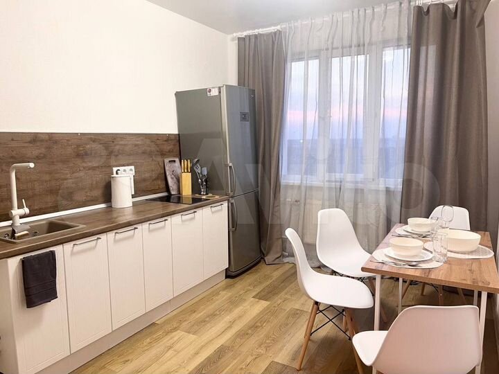 2-к. квартира, 58 м², 17/17 эт.