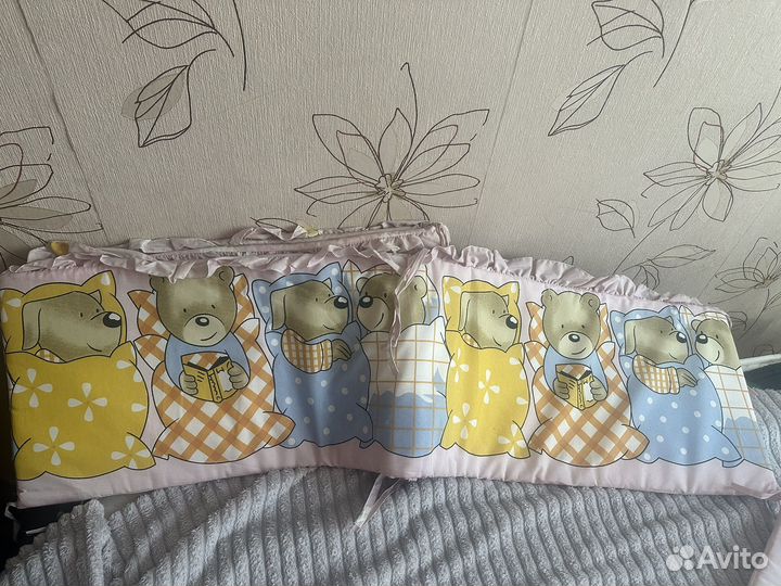 Бортики и балдахин в кроватку