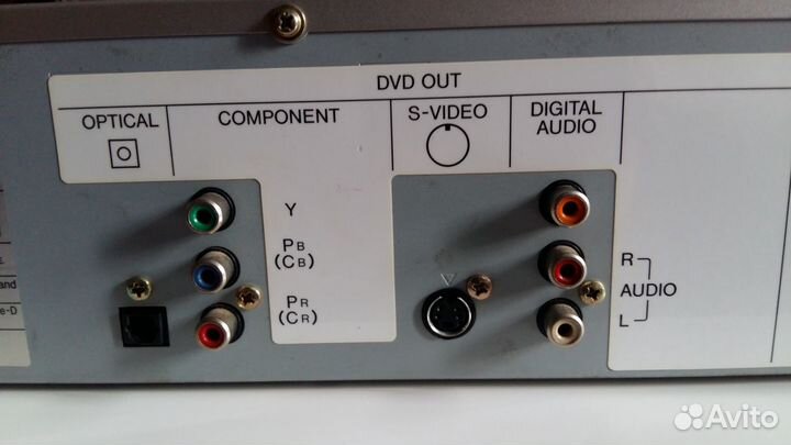 DVD/VHS-плеер Sharp DV-NC80