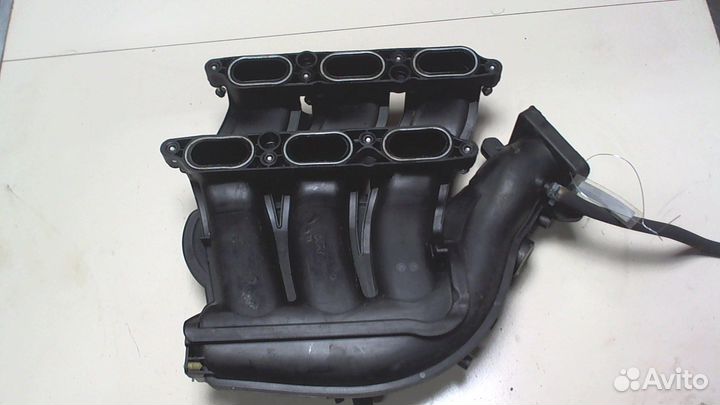 Коллектор впускной Ford Maverick, 2003