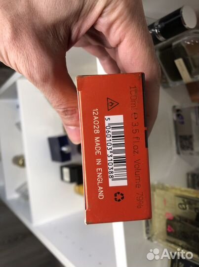 Escentric 04 Escentric Molecules