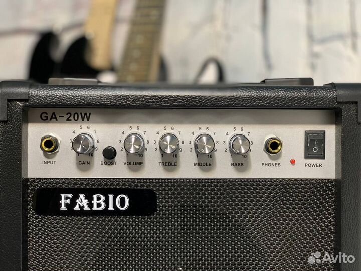 Комбоусилитель для электрогитары