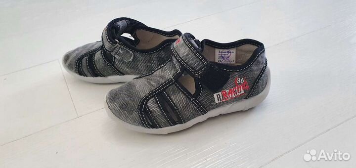 Детские тенниски 26 размер длина 17