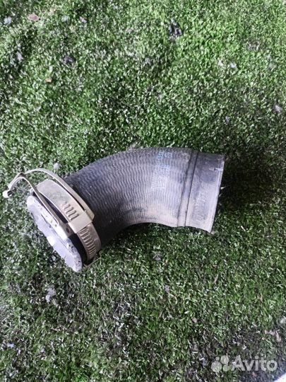 Патрубок Volkswagen Golf BLG