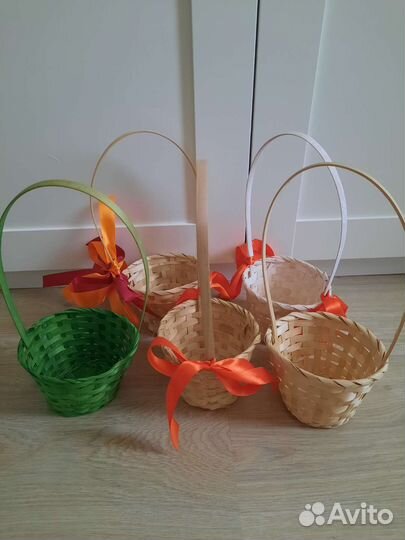 Корзинка плетеная