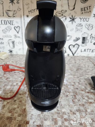 Кофемашина Neskafe dolce gusto