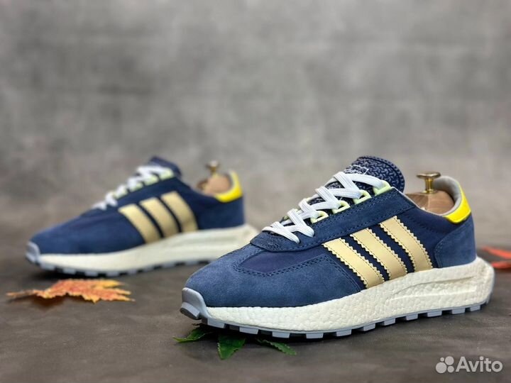 Кроссовки Adidas