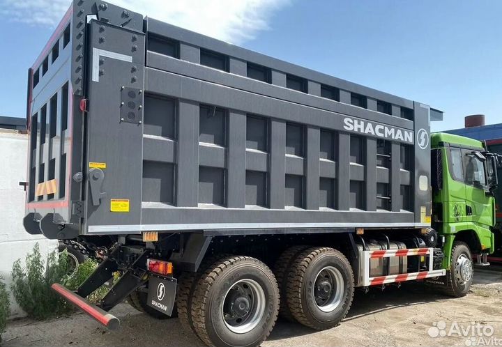 Shacman (Shaanxi) SX32586T384, 2022